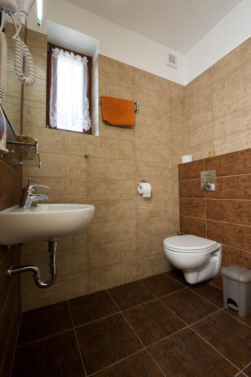 Penzion Admiral Třeboň Exterior foto